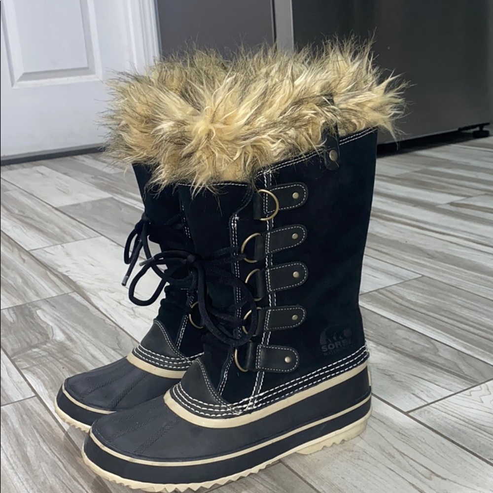 SOREL Joan of Arctic Boots